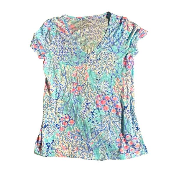 Lilly Pulitzer Etta V-Neck Blue Ibiza Now You Sea Me Top Size Small - Picture 1 of 6